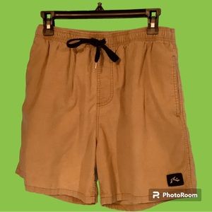 RUSTY brand 100% cotton, beige corduroy shorts, elastic waistband & drawstring